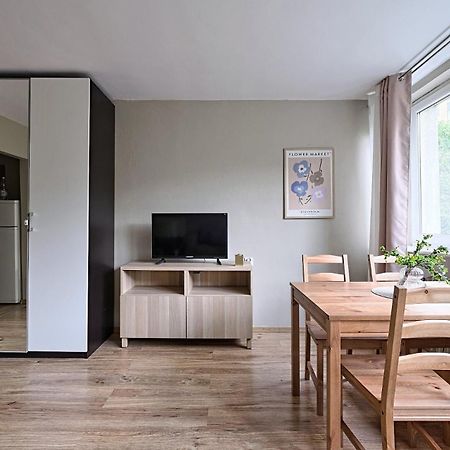 ורשה Urbannest - Cozy Studio - Bagno 7 מראה חיצוני תמונה